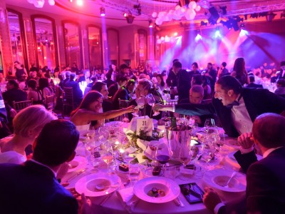 Sonorisation,light and events organisation in Belgium. Gala French Chamber @Hong Kong, Metamorphosis in collaboration with Global Event Production: PARTY